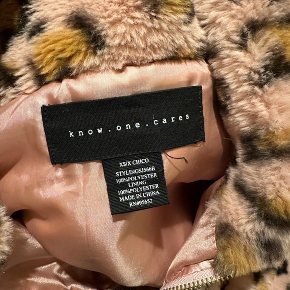 plush jacket - Picture 3 of 5